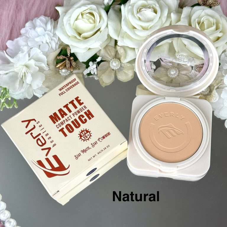 Everly Beauties Matte Touch Compact Powder SPF15+