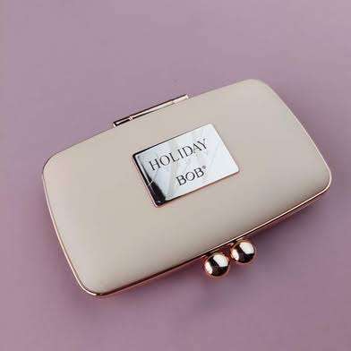 BOB Holiday Luxurious Gold Face Powder - 002
