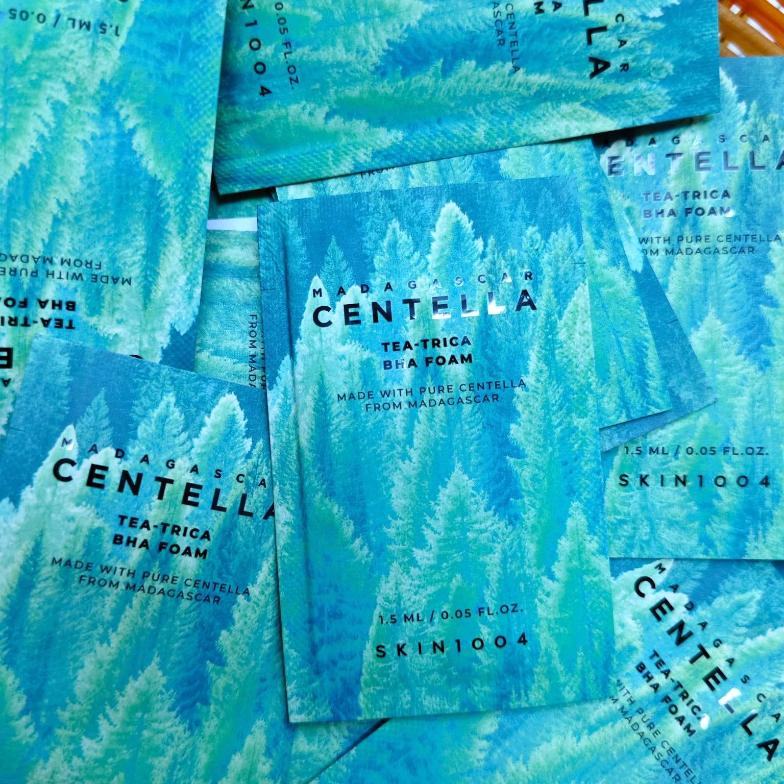 SKIN1004 Madagascar Centella Tea Trica BHA Foam Sachet